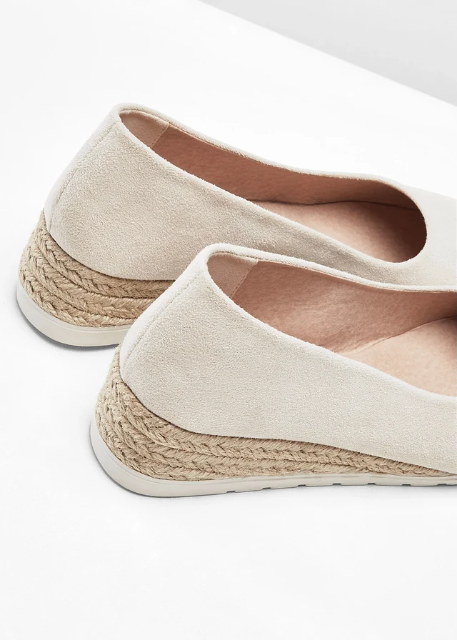Escarpins compensés • beige • product-page.page-title-suffix