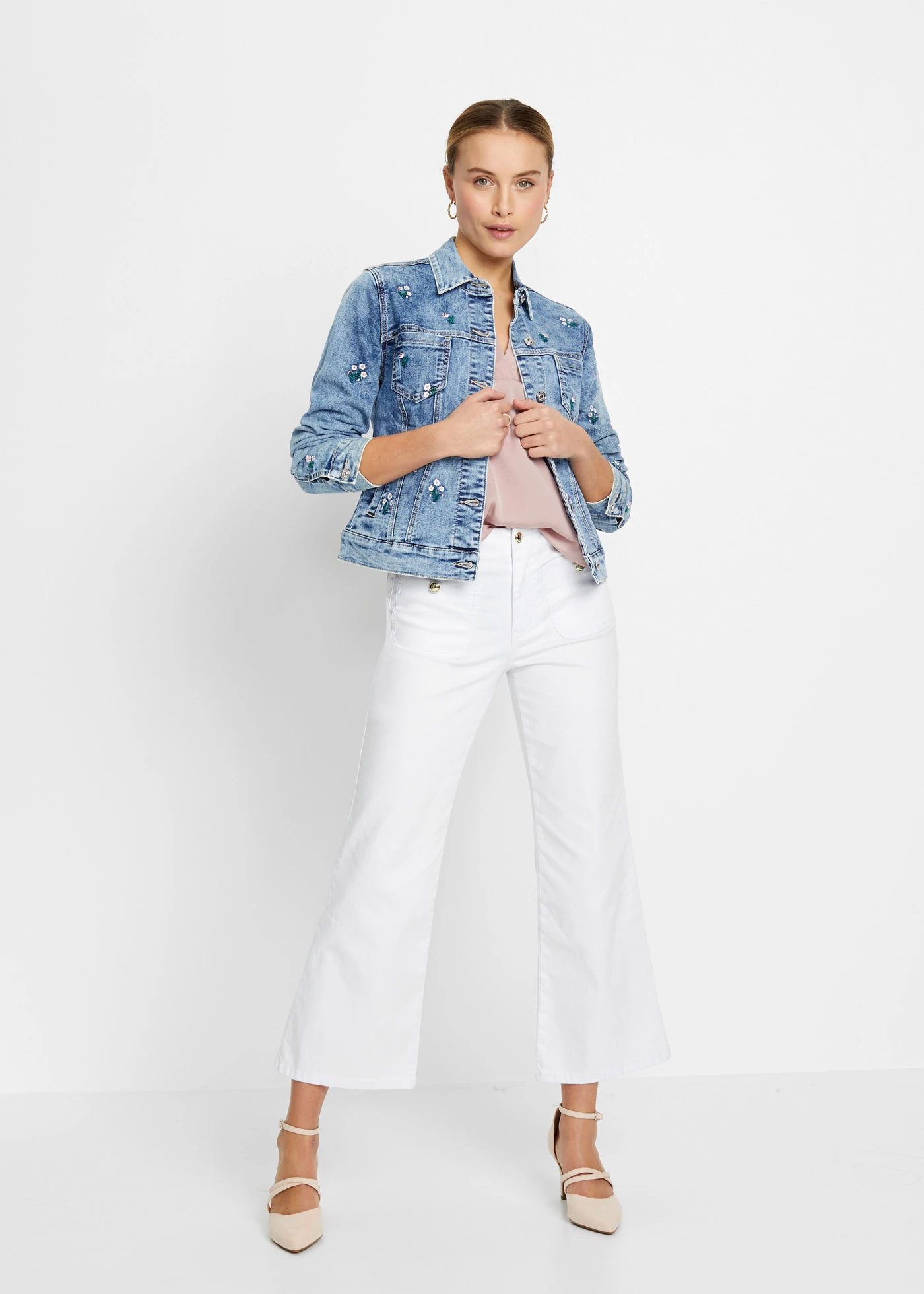 Satijnen tuniek met korte mouwen en oversized schouders • rozenhout • bonprix online shop