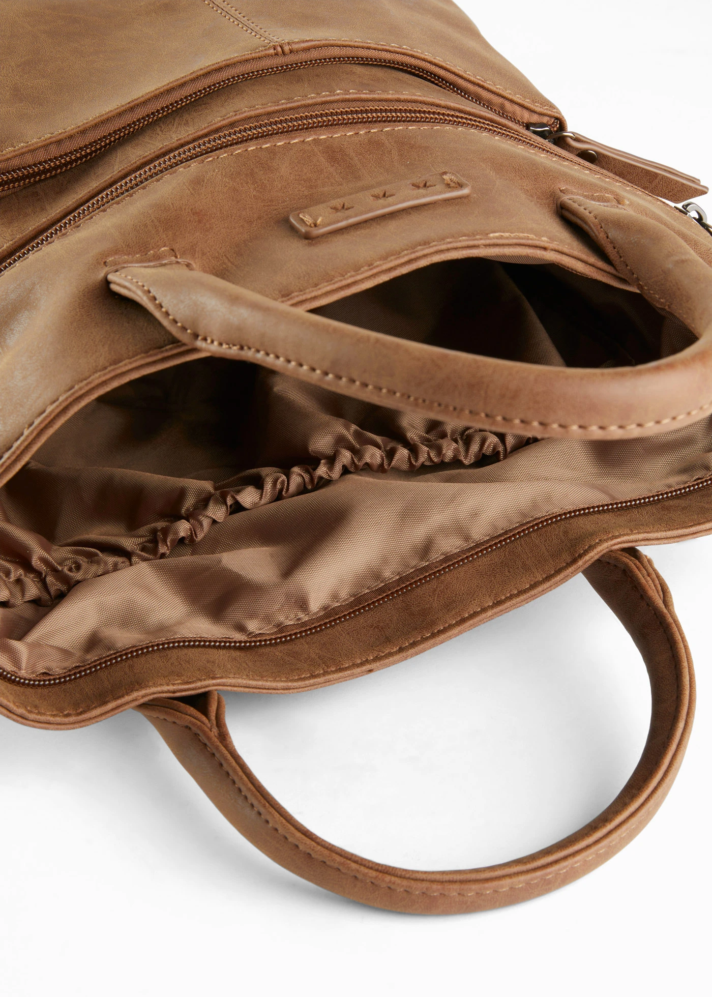 Rugzak met vakken aan de buitenkant • cognac • bonprix online shop