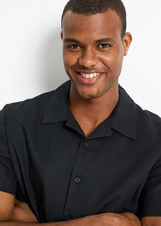 Koszula z krótkim rękawem z przewiewnej mieszanki lnu, loose fit • czarny • sklep bonprix