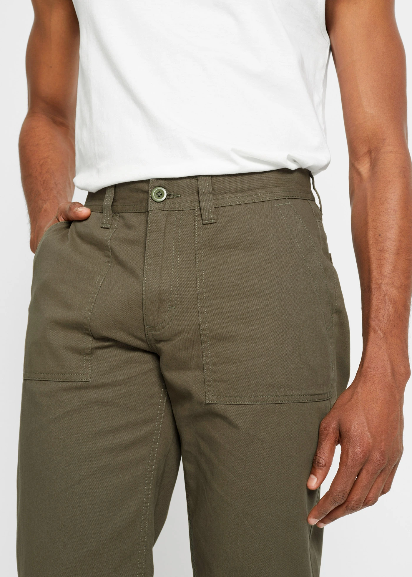 Lange bermuda met opgestikte zakken, regular fit • olijfgroen • bonprix online shop