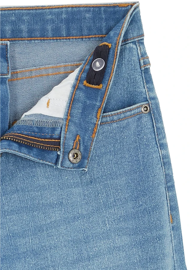 Wide leg mid waist jeans • lichtblauw denim • product-page.page-title-suffix