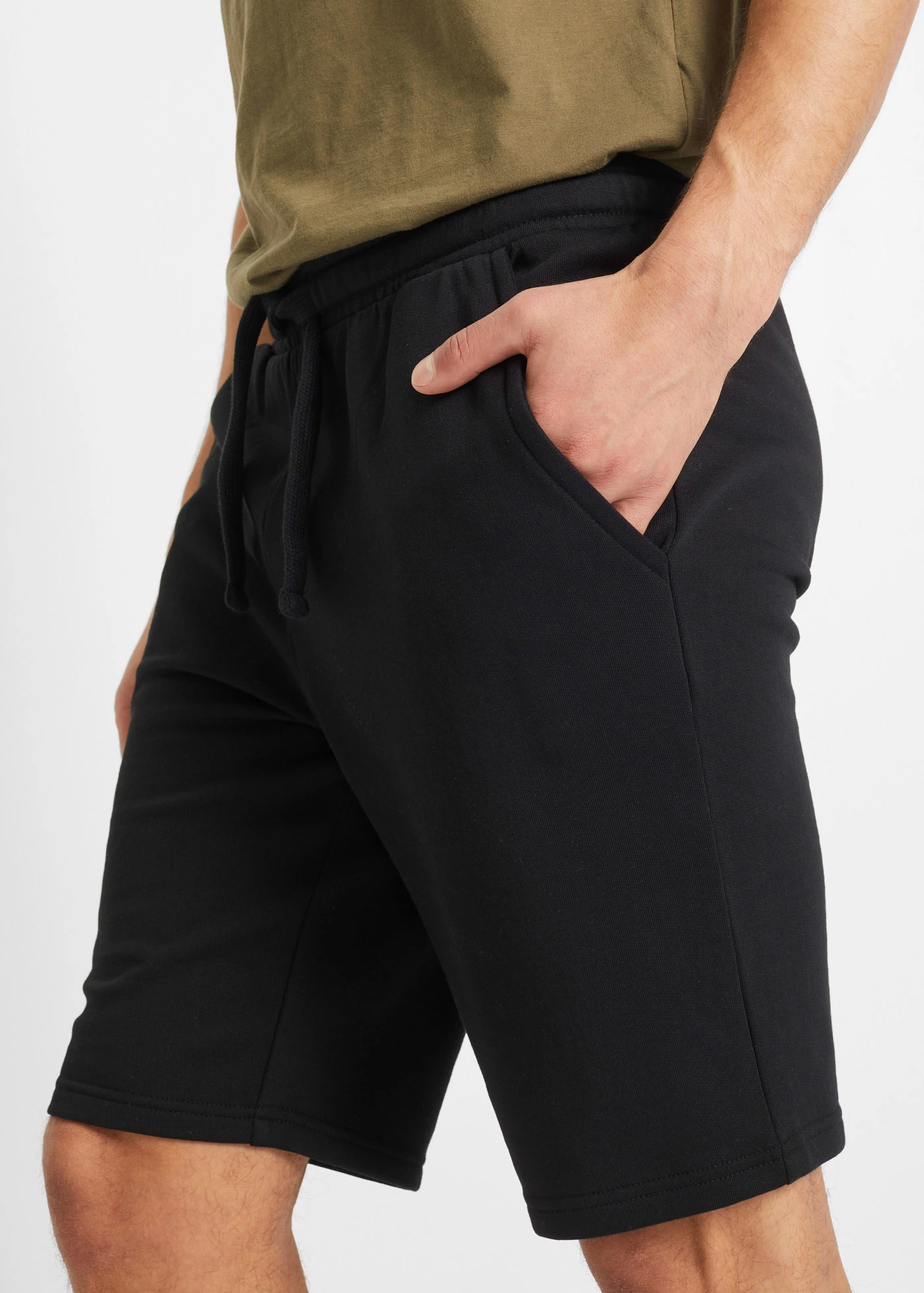 Bermude casual • negru • magazin bonprix