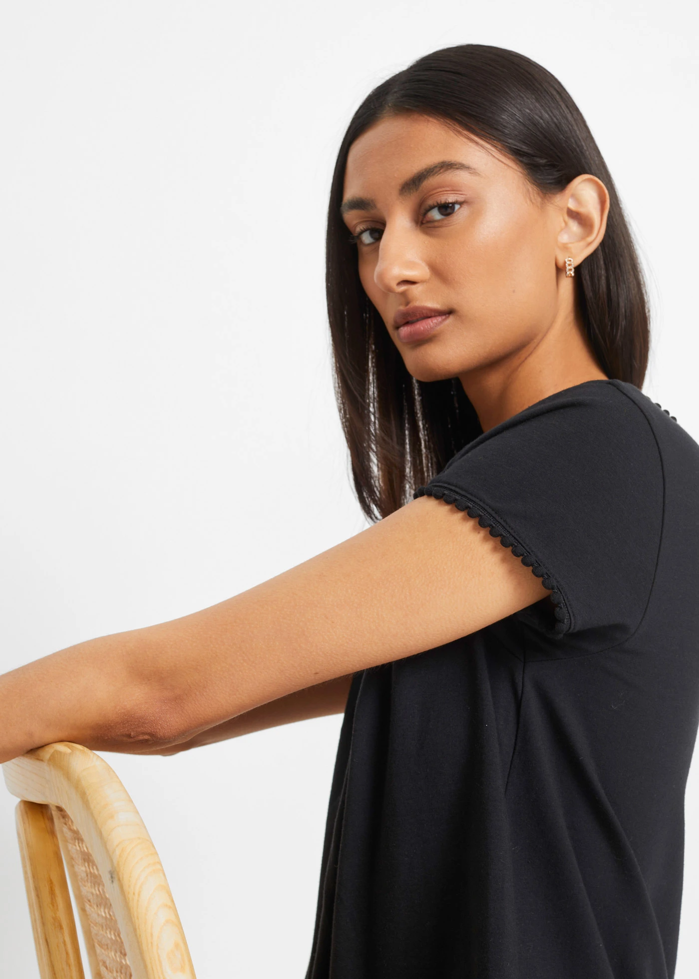 Bavlněné triko s krajkou • černá • bonprix obchod