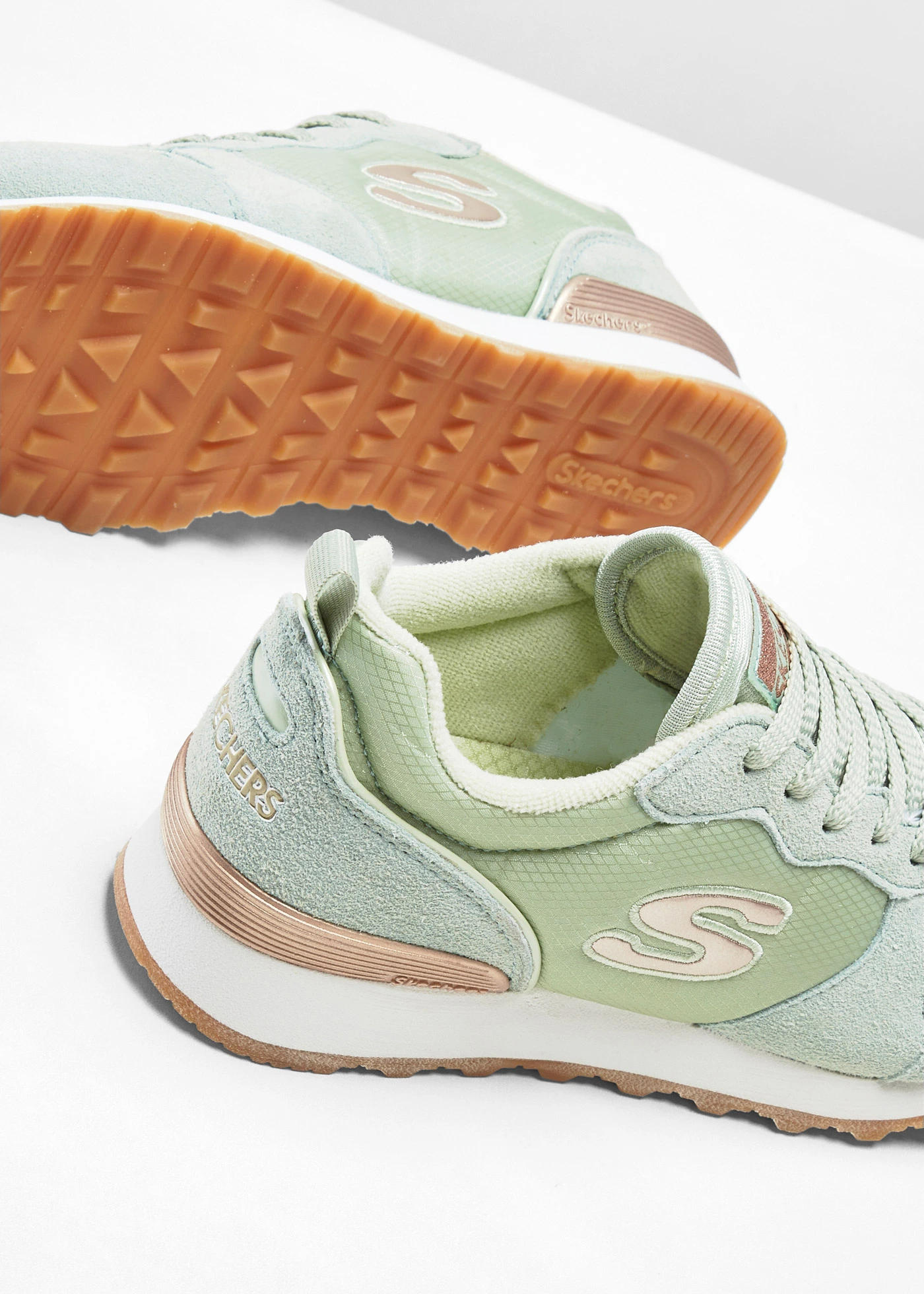 Sneakers van Skechers met memory foam • mintgroen • bonprix online shop