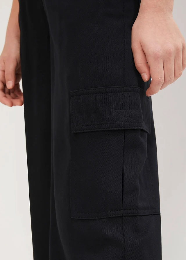 Pantalon cargo large en viscose fluide • noir • product-page.page-title-suffix