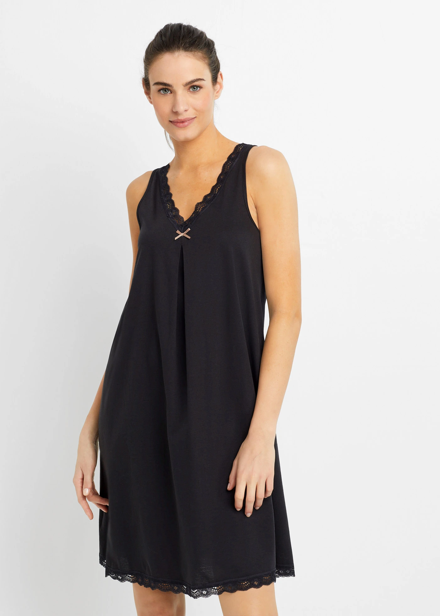 Nuisette douce en viscose mélangée • noir • Boutique bonprix