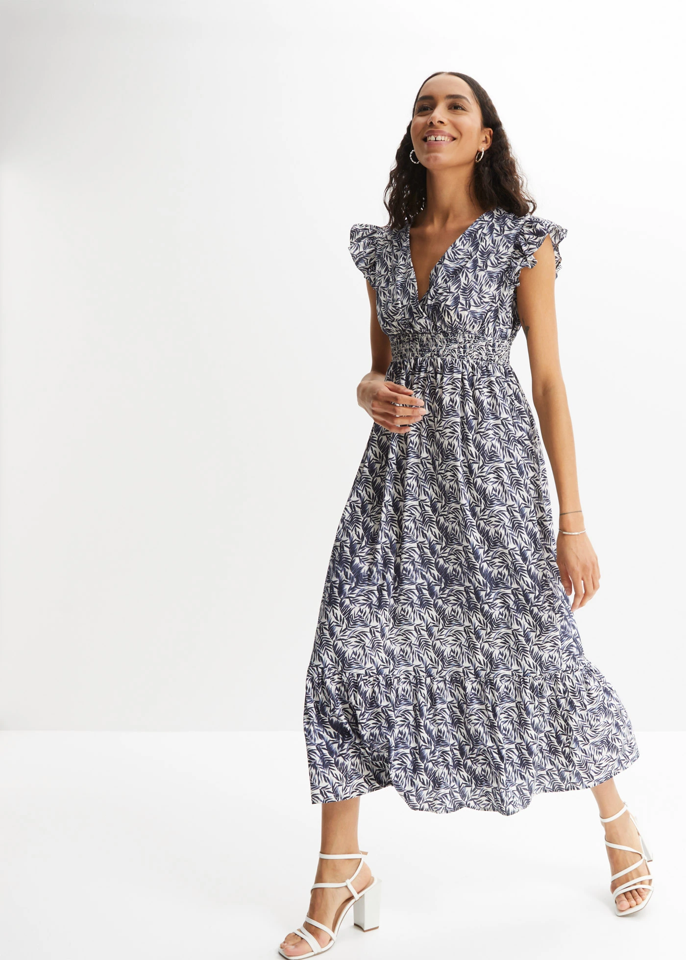 Robe midi à manches papillon • indigo-naturel imprimé • Boutique bonprix