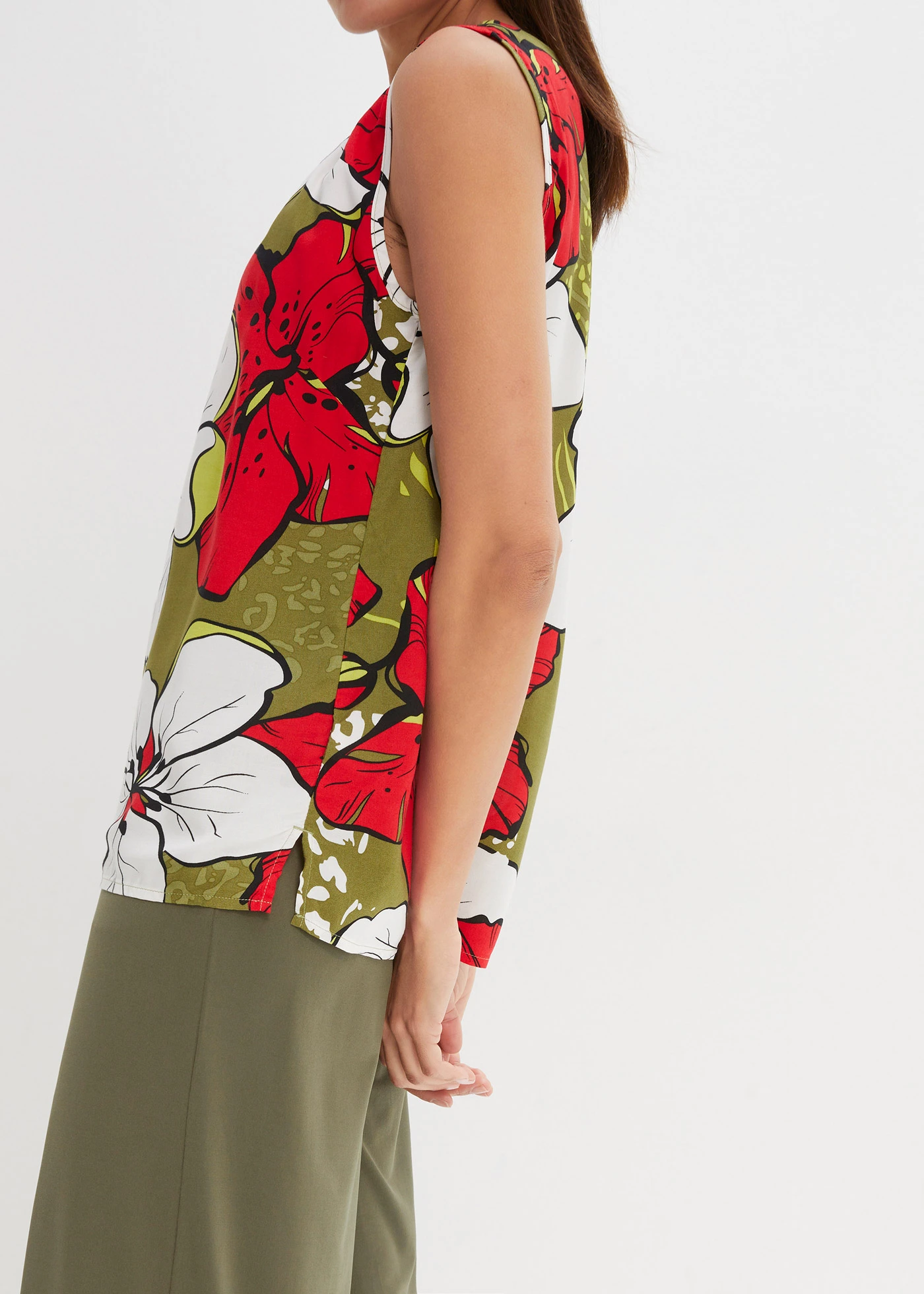 Halenkový top z viskózy • jahodovo-tmavě khaki s květy • bonprix obchod