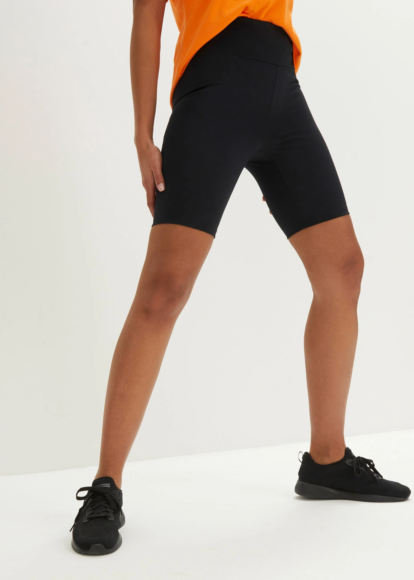 Cycliste de sport, longueur bermuda • noir • Boutique bonprix