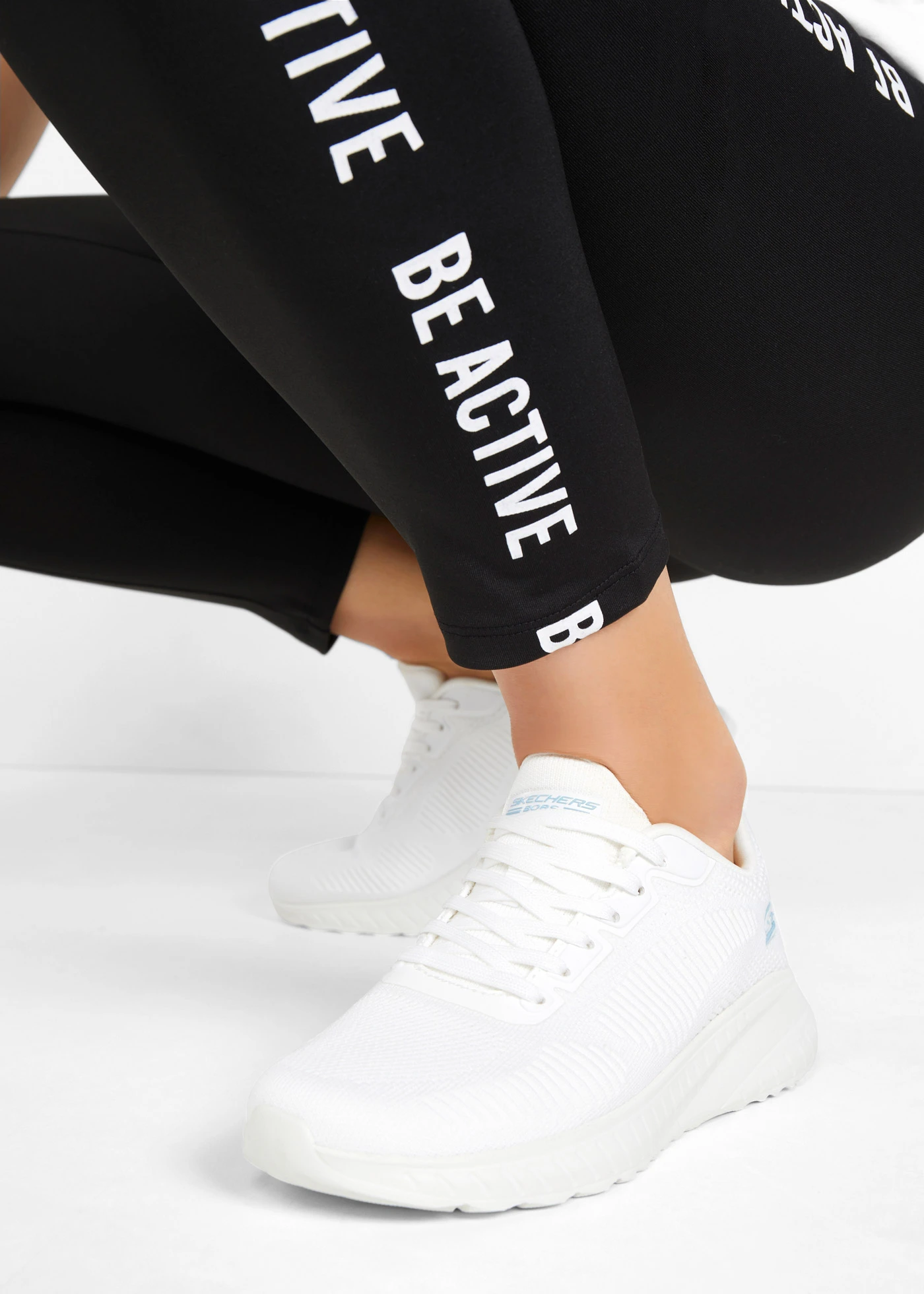 Tenisky značky Skechers s paměťovou pěnou • bílá • bonprix obchod