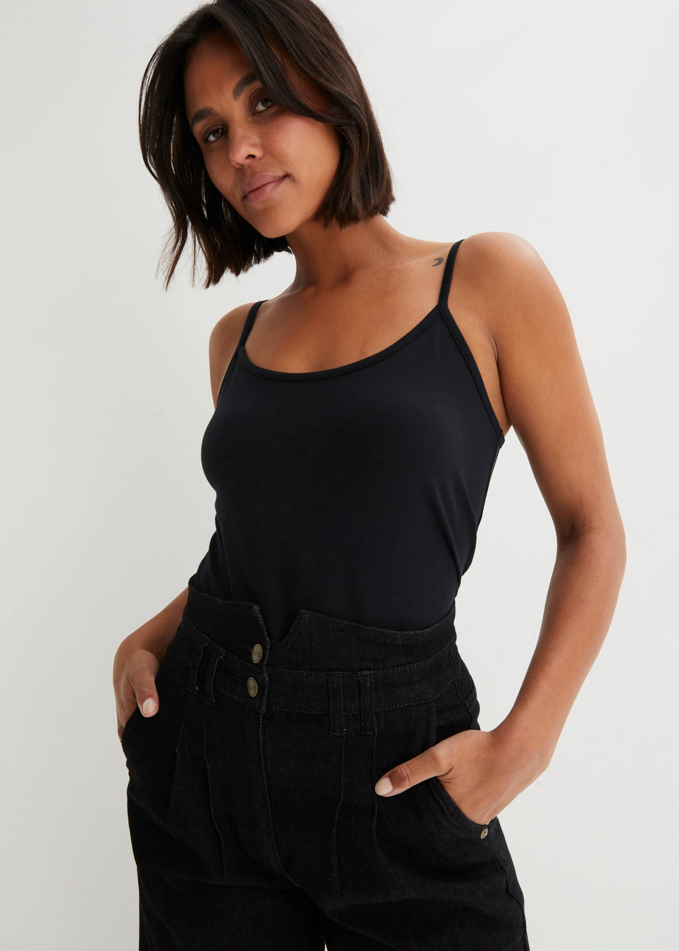 Lot de 2 tops à fines bretelles 100% coton • noir • Boutique bonprix