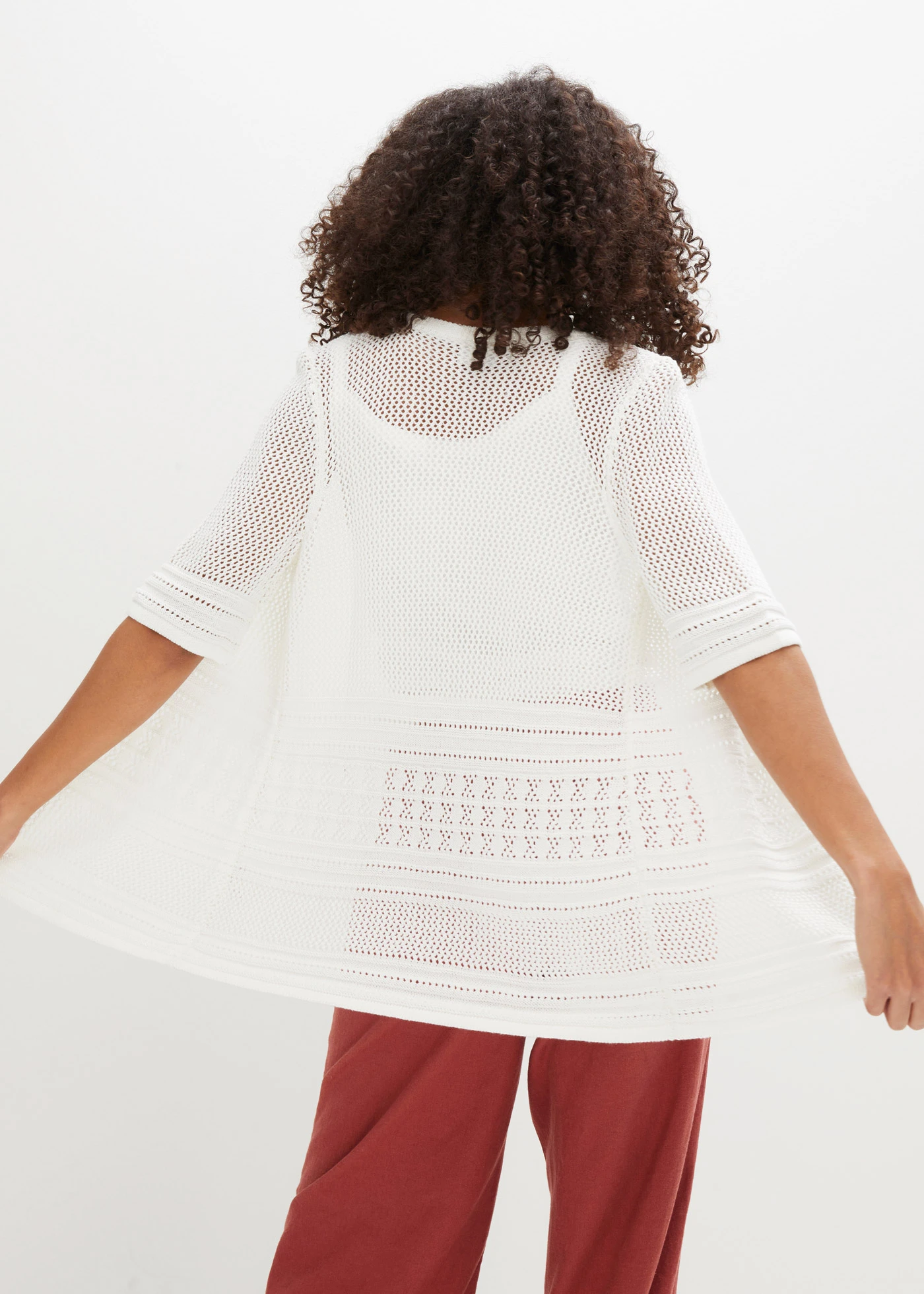 Pletený ažurový kabátek • přírodní bílá • bonprix obchod