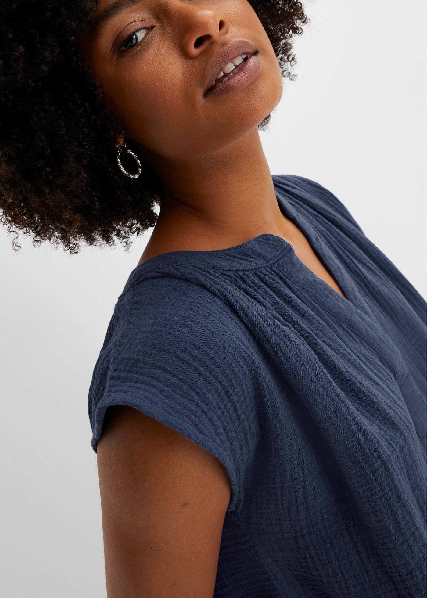 Robe courte 100% coton • bleu foncé • Boutique bonprix