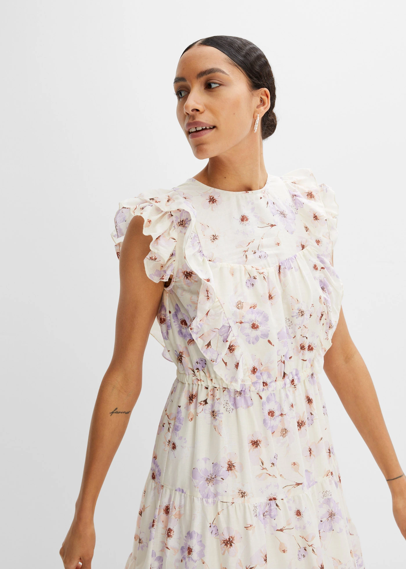 Maxi šaty z čisté bavlny • béžová/jemně šeříková s květy • bonprix obchod