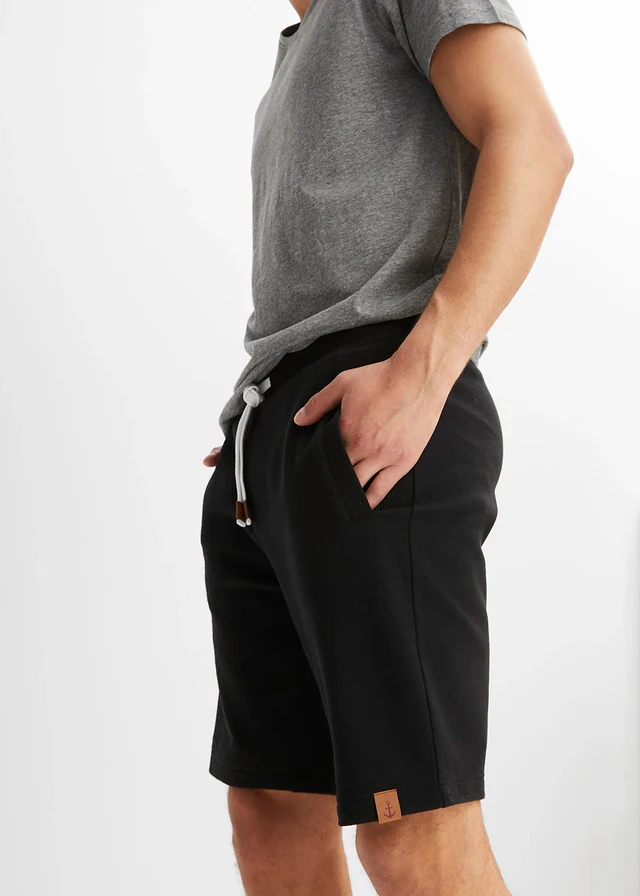 Bermudy z teplákoviny, střih Regular Fit • černá • bonprix obchod