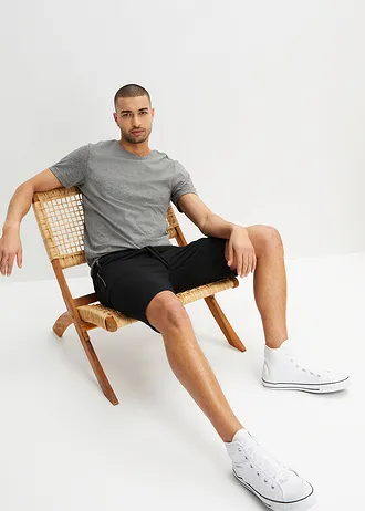 Bermuda sweat avec poches latérales zippées • noir • Boutique bonprix