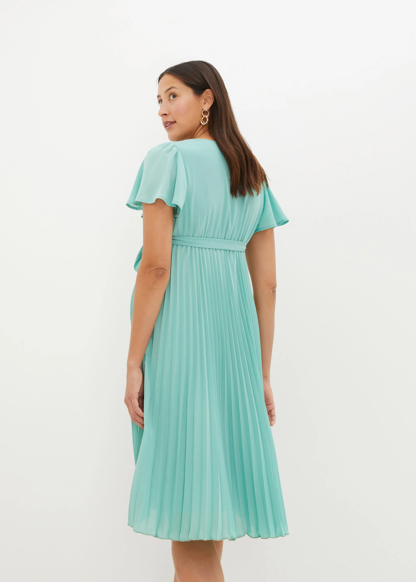 Robe de grossesse en crêpe georgette • vert sauge • Boutique bonprix