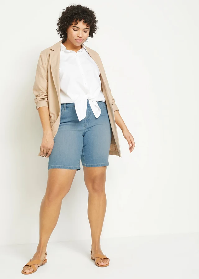 Jeans bermuda, mid waist, Kleur: lichtblauw denim used