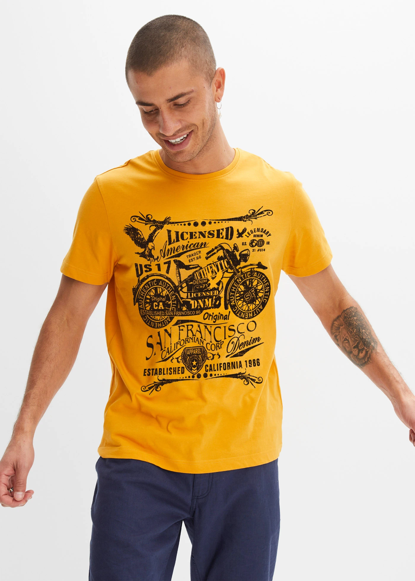 T-shirt van puur katoen • honingkleur met print • bonprix online shop