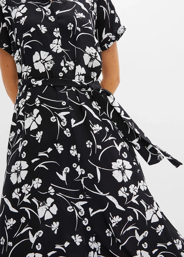 Overhemdjurk van viscose • zwart-wit gebloemd • product-page.page-title-suffix