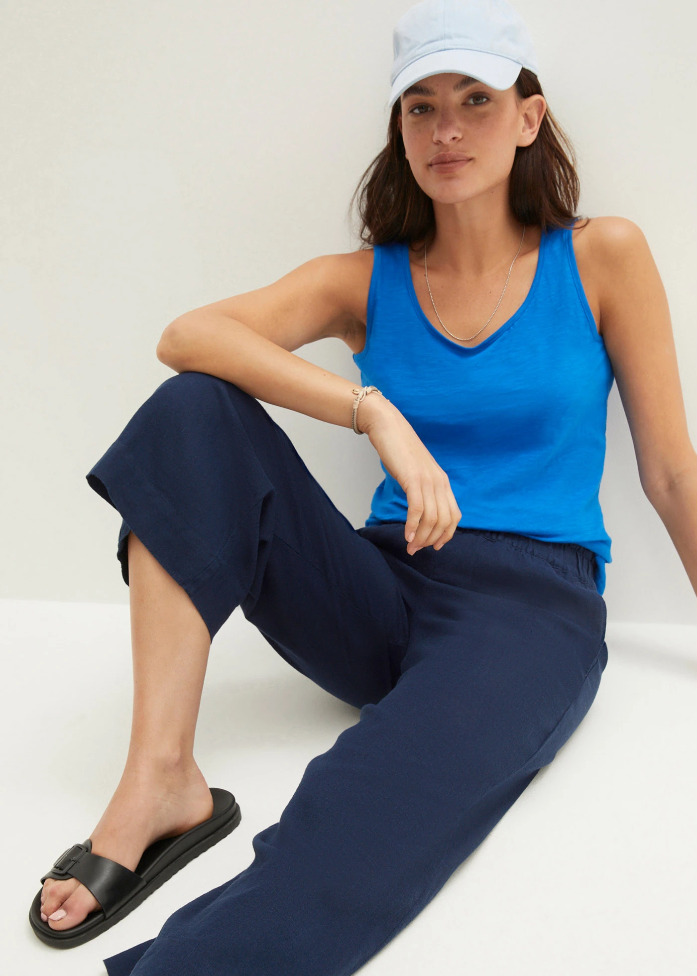 Pantalon large, longueur mollet • bleu foncé • Boutique bonprix