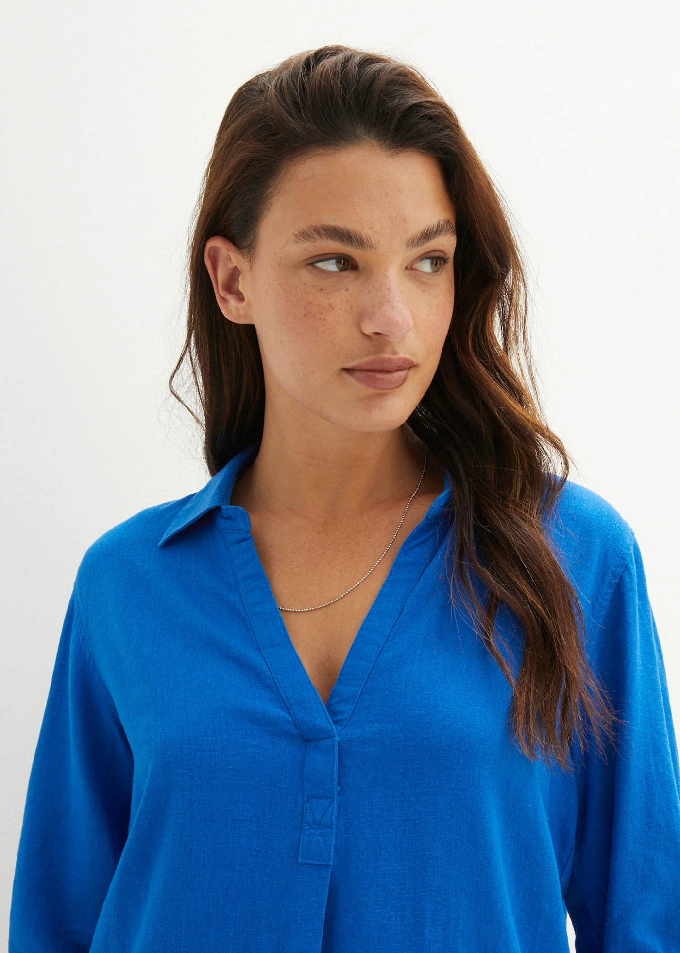Blouse manches 3/4 en lin mélangé • bleu azur • Boutique bonprix