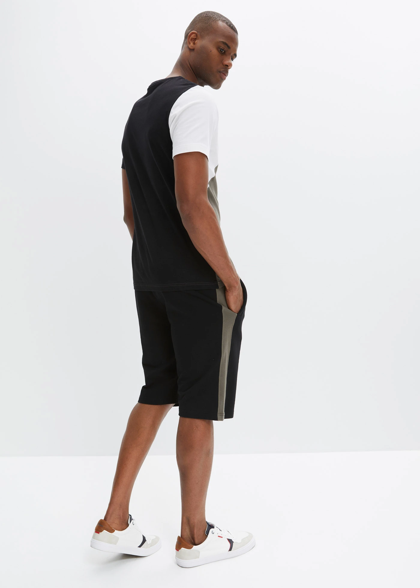 Tricou și bermude sport (set/ 2 piese) • negru-oliv închis-alb • magazin bonprix