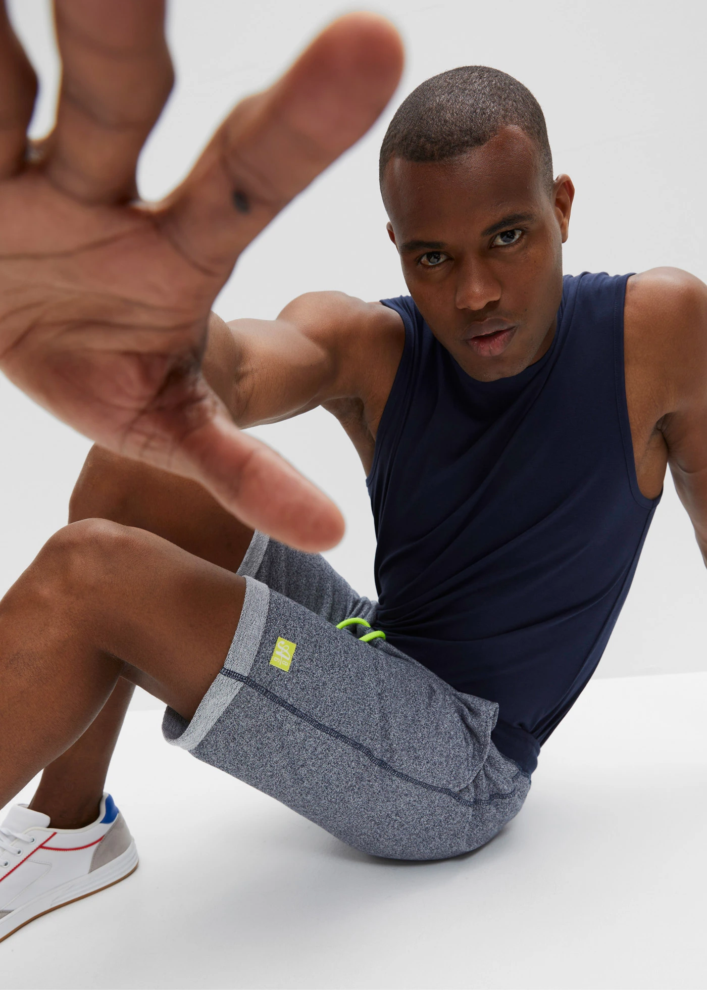 Sweat bermuda, regular fit • donkerblauw-neongeel mêlee • bonprix online shop