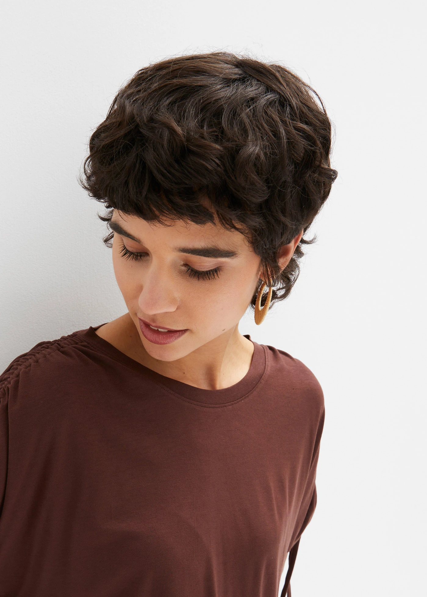 Tričko ze splývavé viskózy • hnědá terakota • bonprix obchod