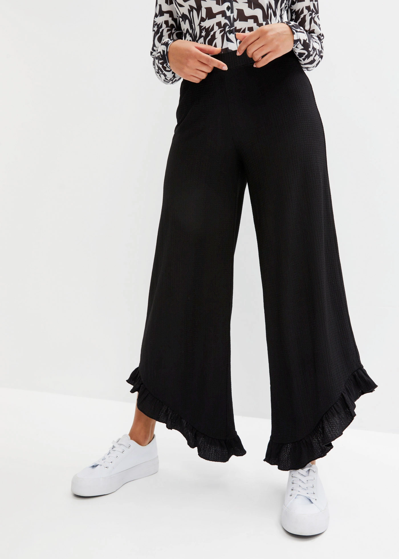 Pantalon en crêpe texturé, taille élastiquée • noir • Boutique bonprix