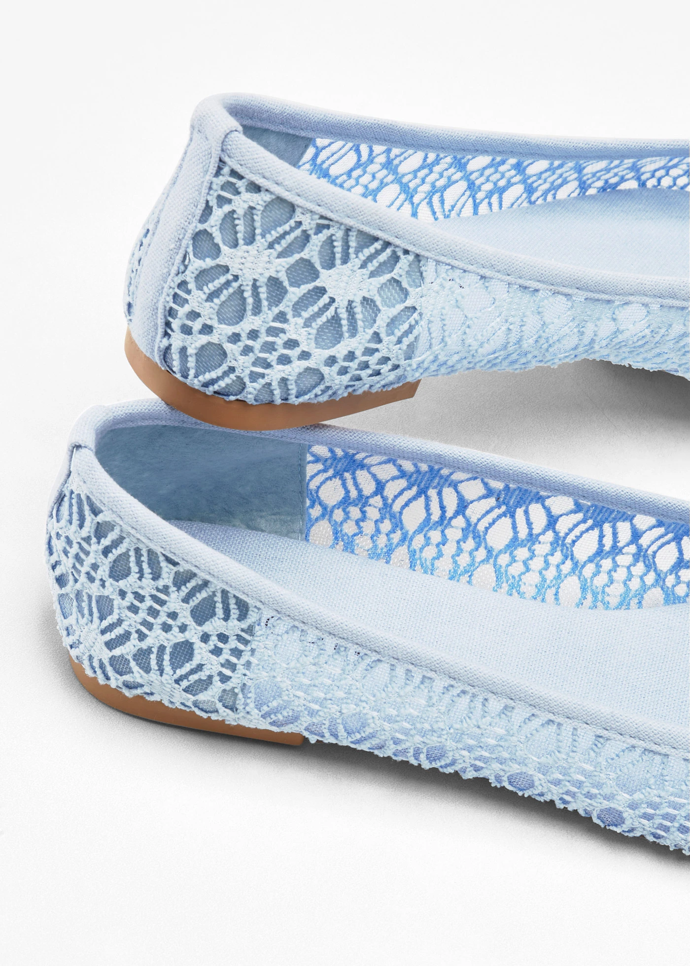 Ballerines à dentelle • bleu nacré • Boutique bonprix