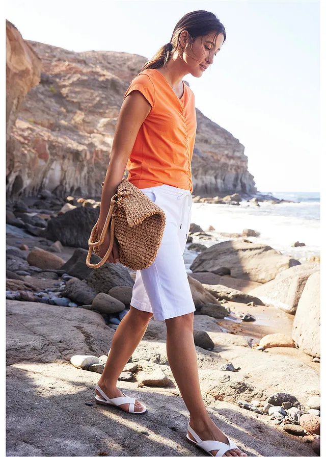 Bermuda avec taille élastiquée • blanc • product-page.page-title-suffix