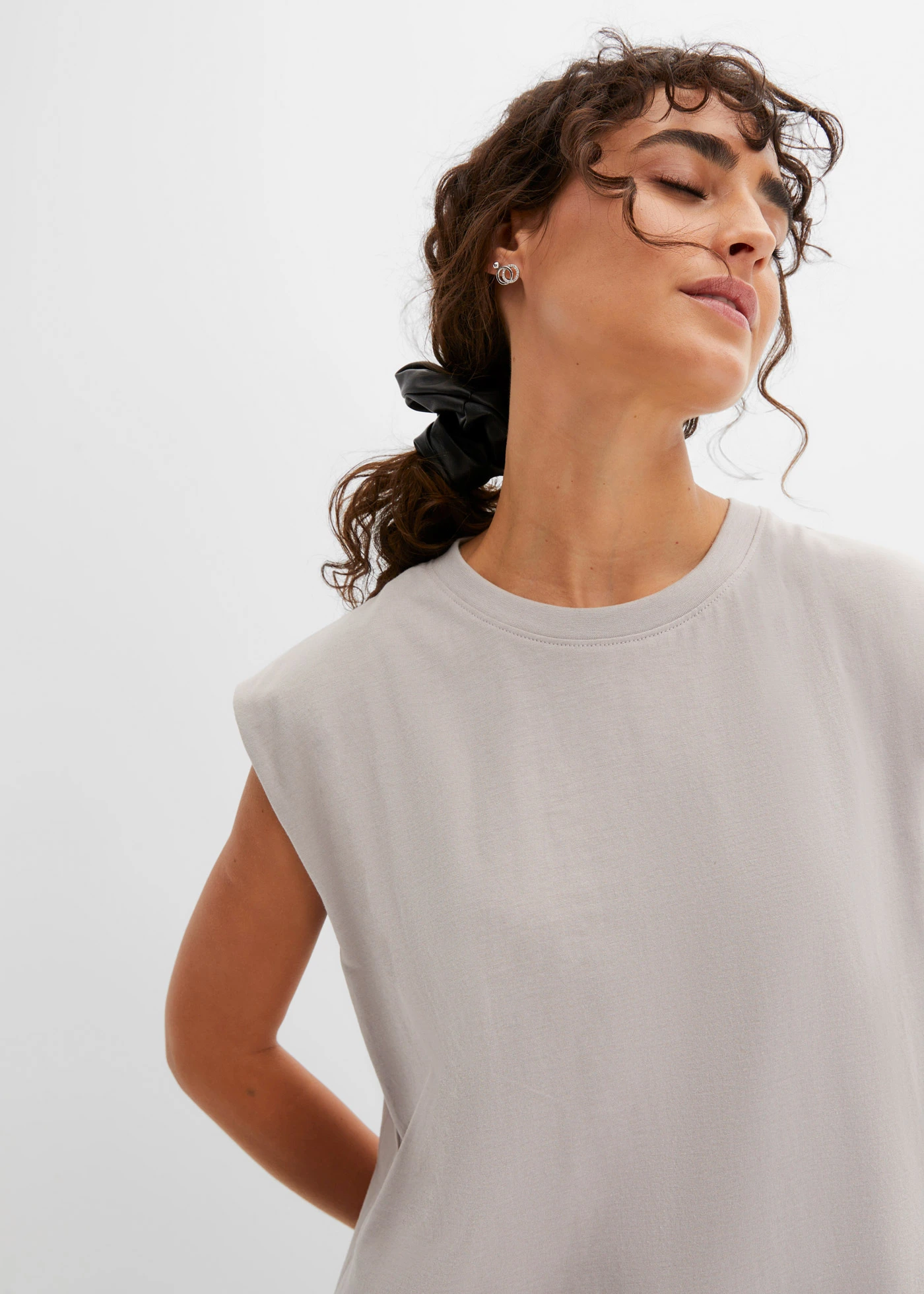 Overseized shirt van biologisch katoen • lichtgrijs • bonprix online shop