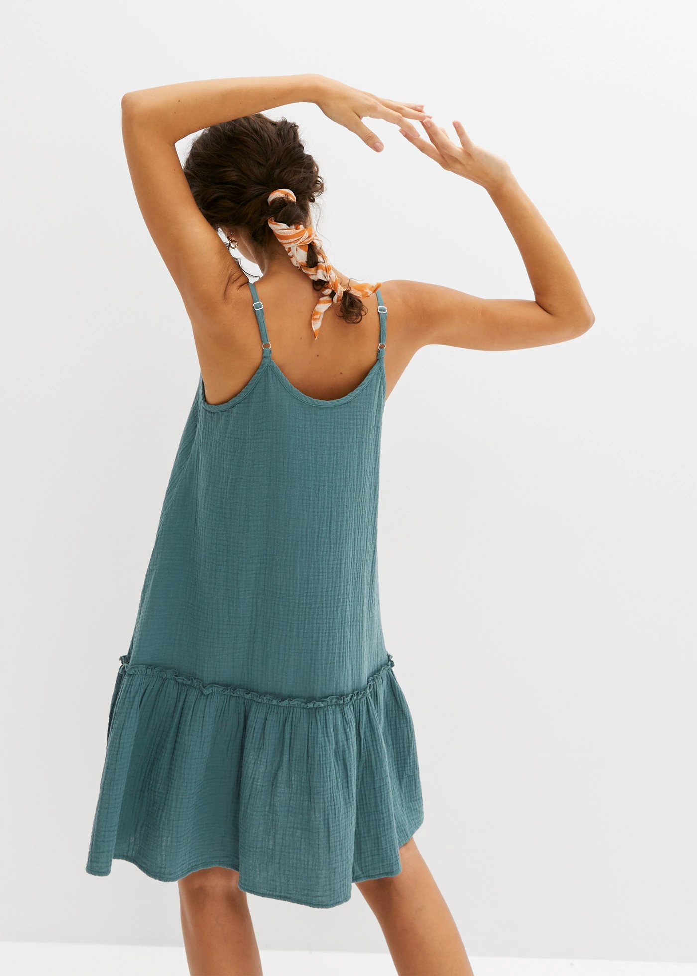 Mušelínové šaty s ramínky • šedozelená • bonprix obchod