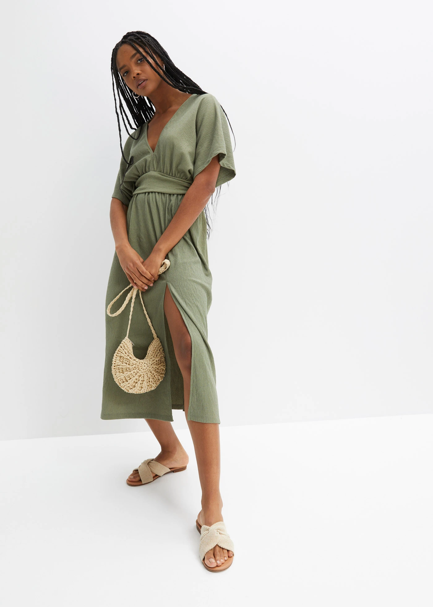 Robe midi • olive • Boutique bonprix