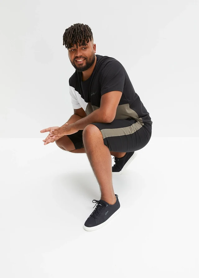 T-shirt en sweat bermuda (2-dlg. set), Kleur: zwart-donkerolijfgroen-wit