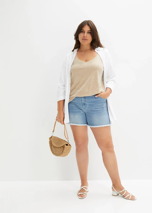 Jeans short, mid waist, Kleur: lichtblauw denim