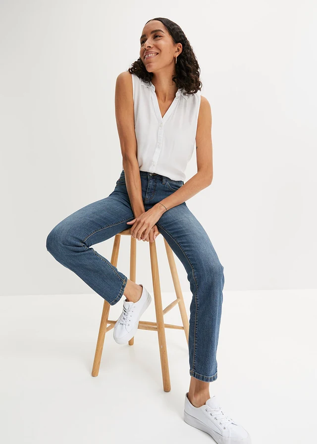Jean droit taille mi-haute, extensible • bleu foncé used • product-page.page-title-suffix
