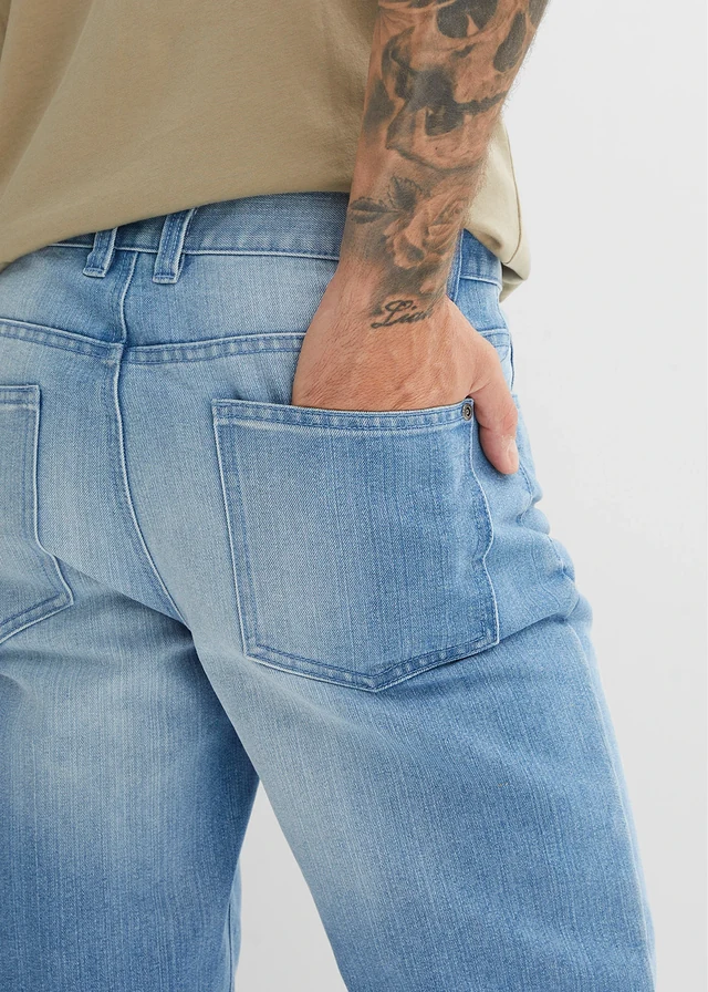 Classic fit jeans, straight • lichtblauw denim • product-page.page-title-suffix