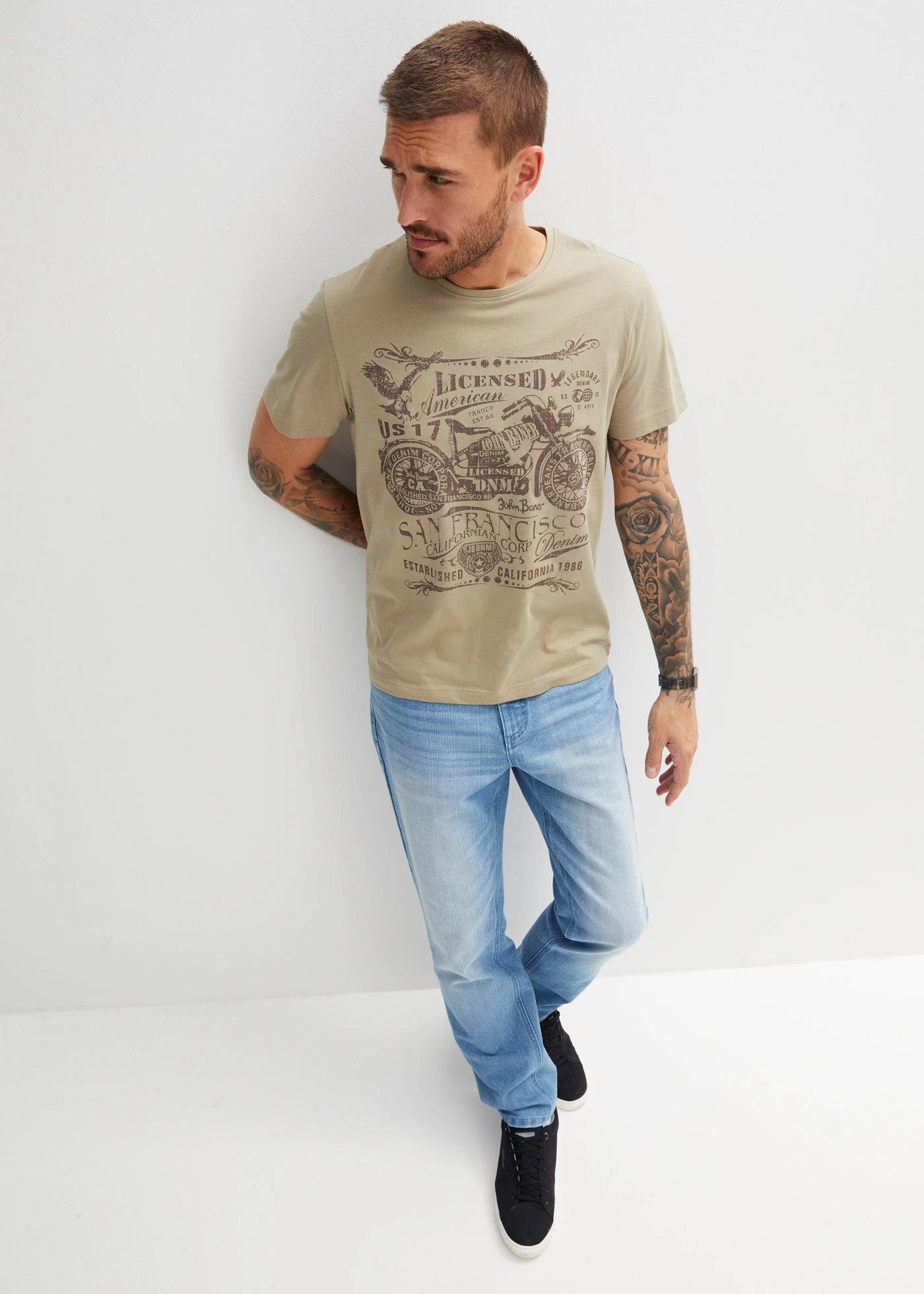 Džíny Classic Fit, Straight • světle modrý denim • bonprix obchod