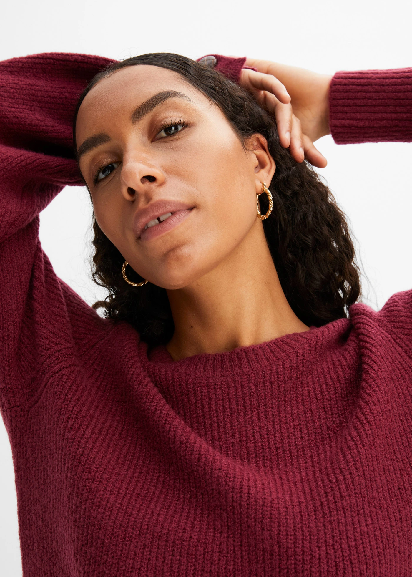 Dlouhý svetr s knoflíky • rododendronově červená • bonprix obchod