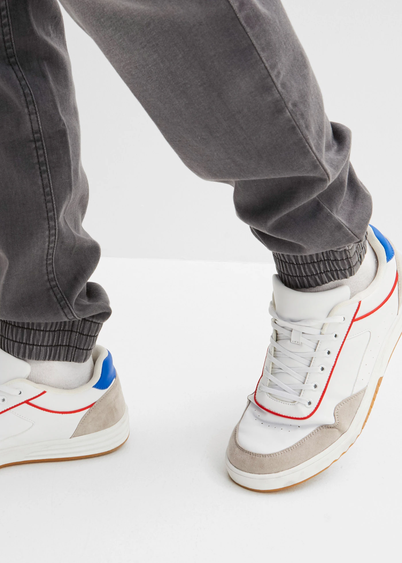 Tepláky Regular Fit, s elastickým pásom, rovné • sivá denim • obchod bonprix