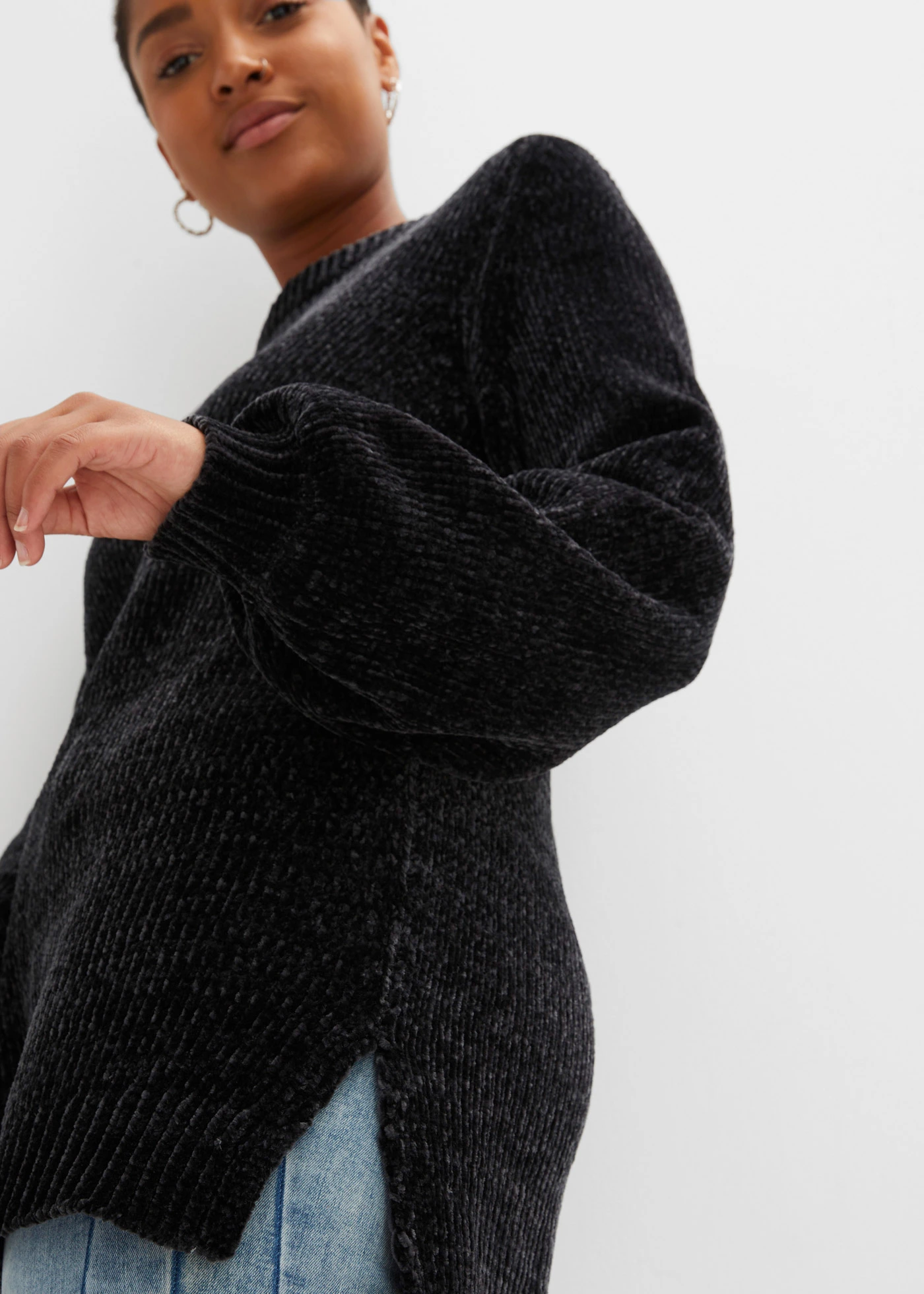 Pull long en maille chenille • noir • Boutique bonprix