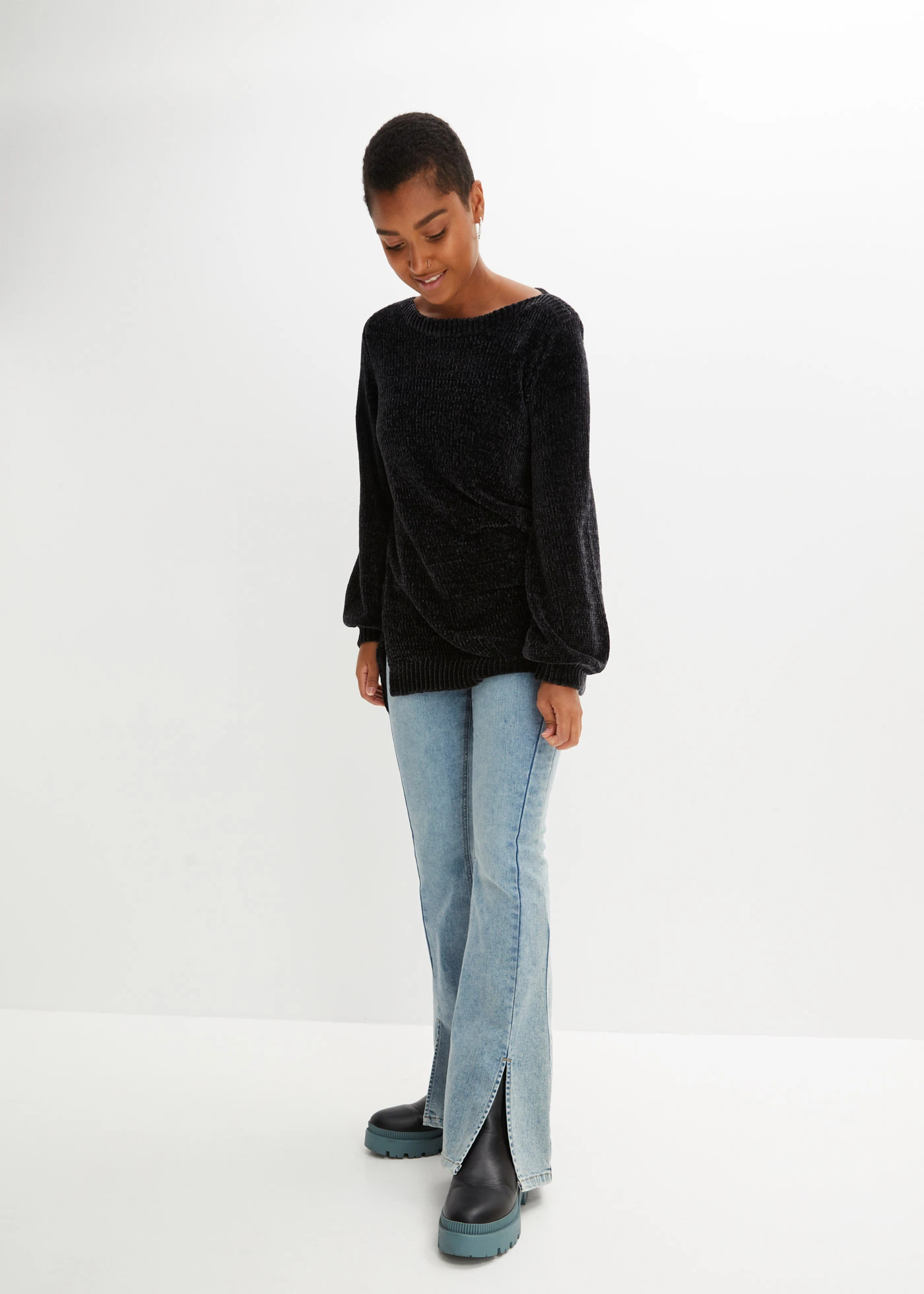 Pull long en maille chenille • noir • Boutique bonprix