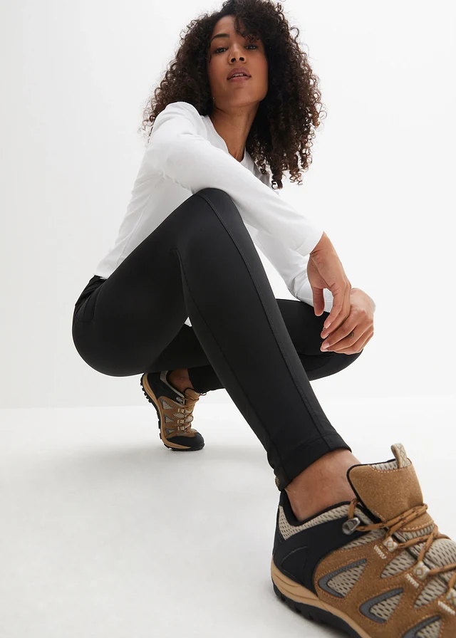 Outdoor thermo legging, cropped • zwart • product-page.page-title-suffix