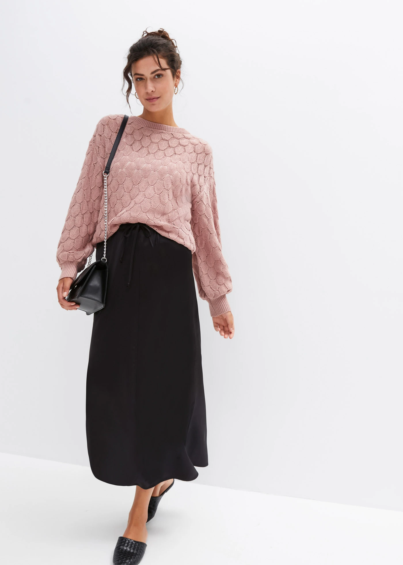 Pull en maille ajourée • bois de rose • Boutique bonprix