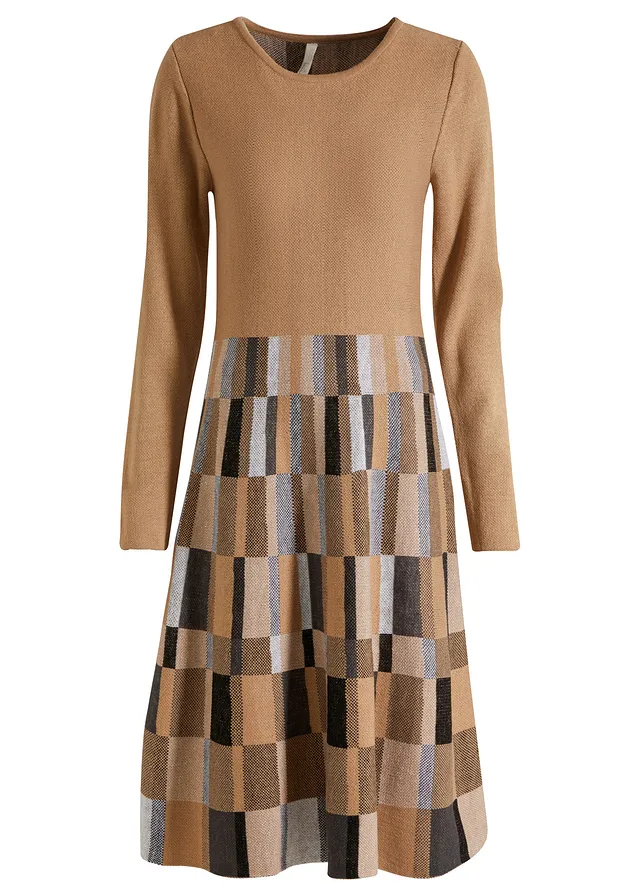Zvonové pletené šaty ze žakáru • velbloudí-hnědá kostka • bonprix obchod