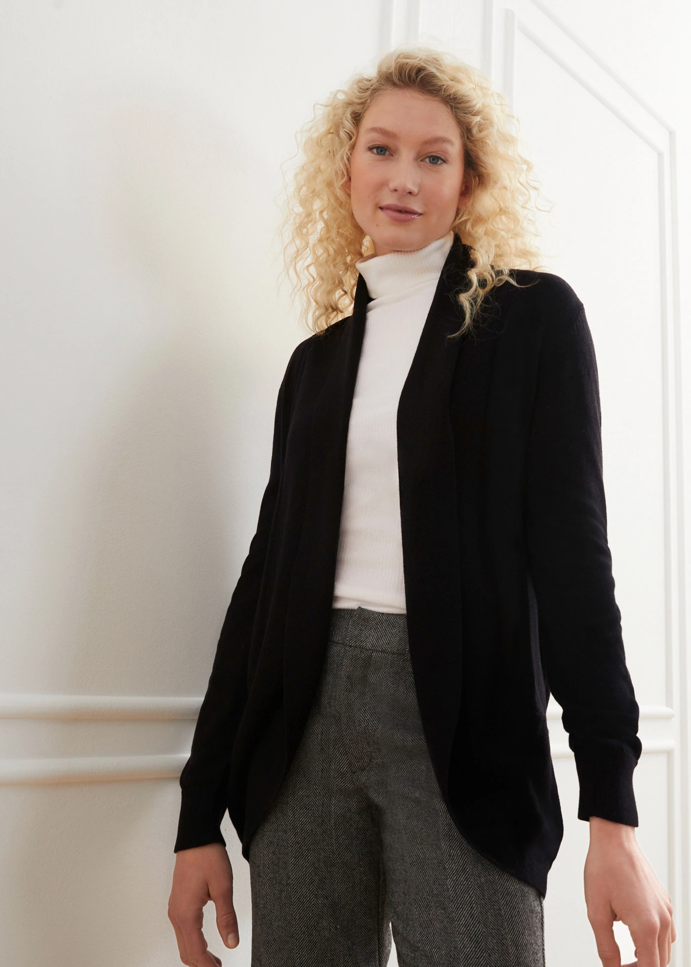 Fijn gebreid vest • zwart • bonprix online shop