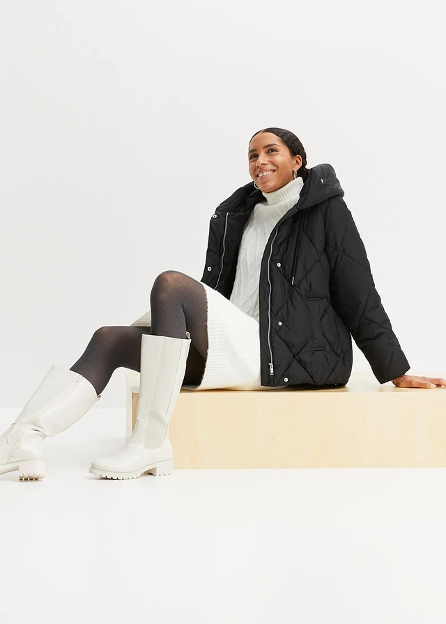 Veste matelassée à capuche, Couleur: noir